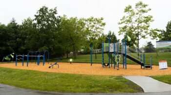 Four advantages of having playgrounds and outdoor fitness equipment together