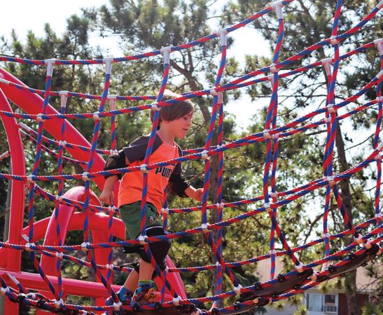 How do rope playgrounds contribute to your child's development?