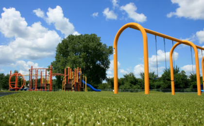 Playground grass for my backyard: Tips for choosing the ideal supplier