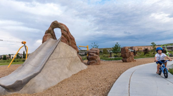 Play boulders and slides: Benefits for children